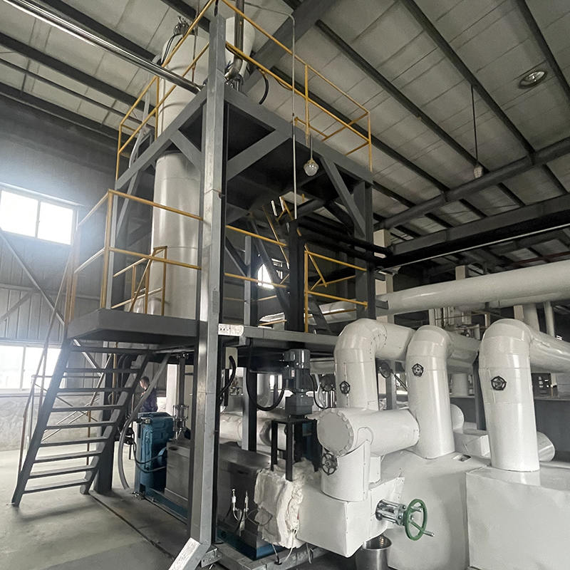 Attrezzatura per l'aggiunta di masterbatch per filatura diretta